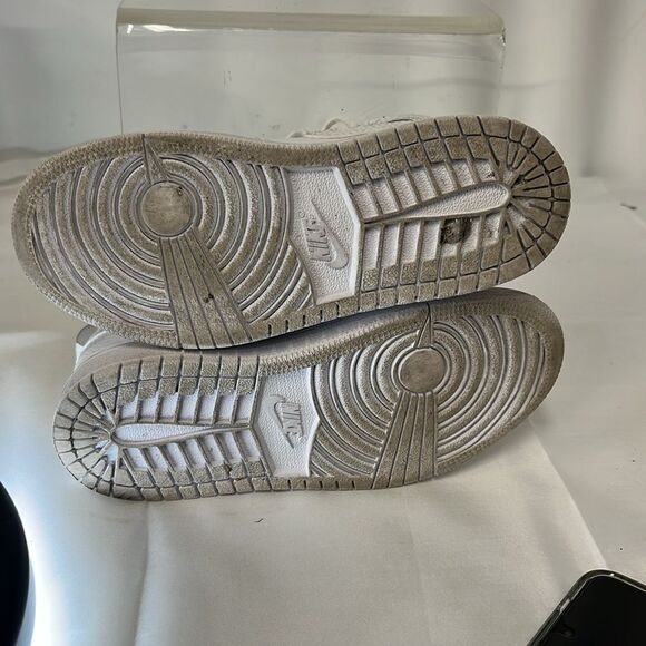 JORDAN 1 MID TRIPLE WHITE YOUTH SNEAKER FTL-01-021 - Picture 8 of 8